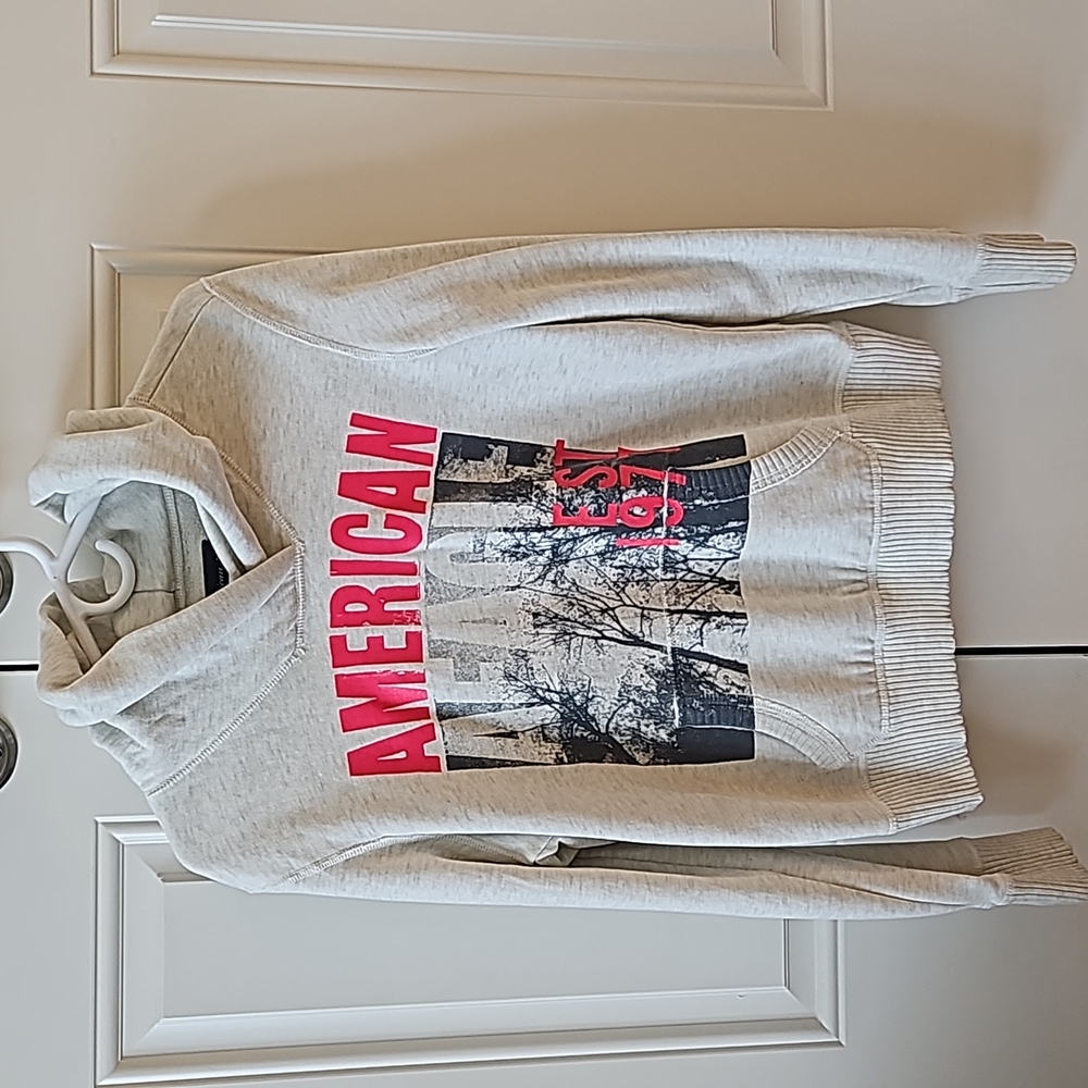 American Eagle Sweatshirt